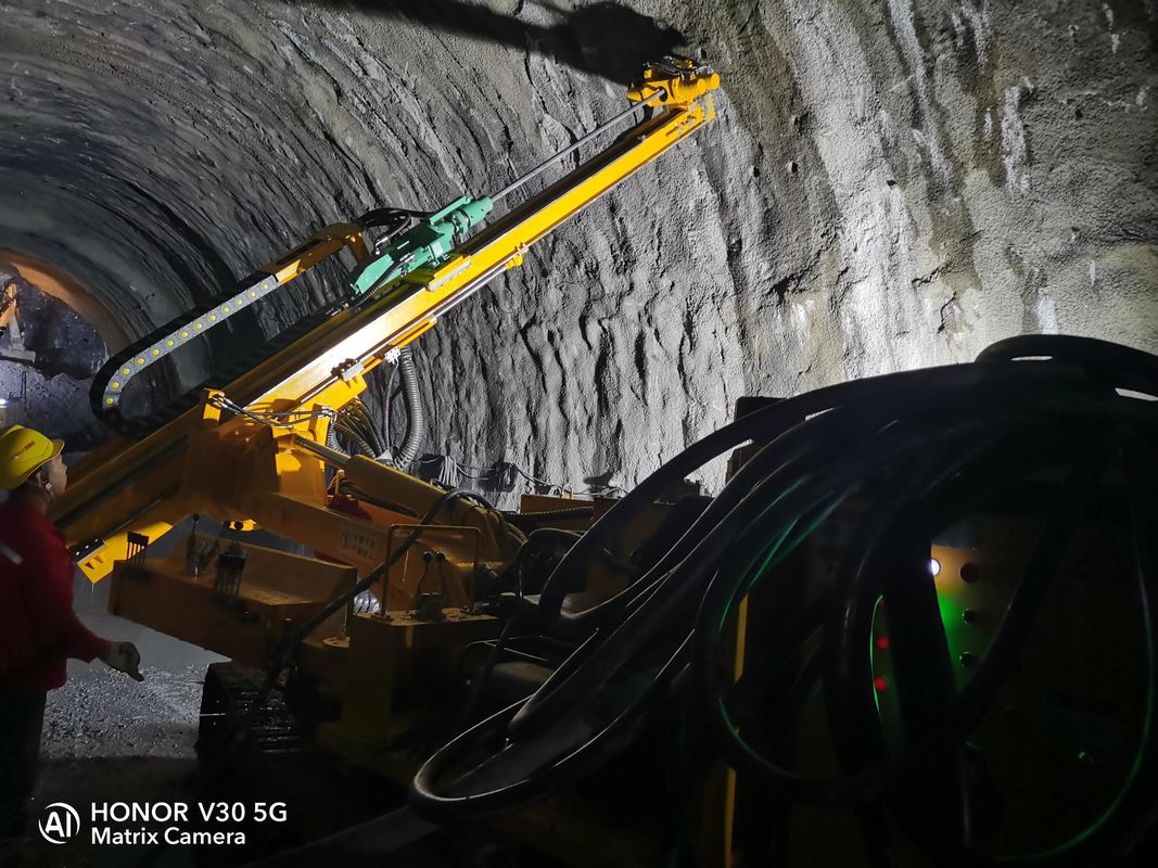 Conservation de l'eau Réglage de forage à l'ancre pour tunnel électrique avec trou de diamètre 90 ∼ 250 mm